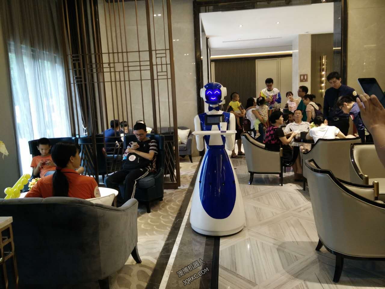 機器人會帶來哪些挑戰？